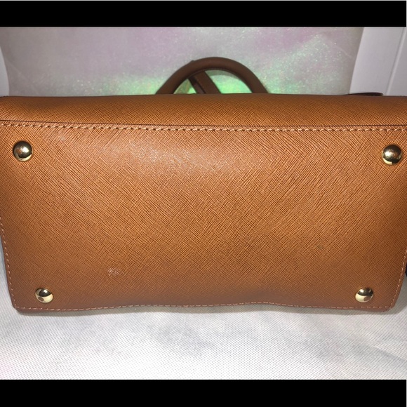 AUTHENTIC MICHAEL KORS BAG & WALLET - Picture 7 of 10